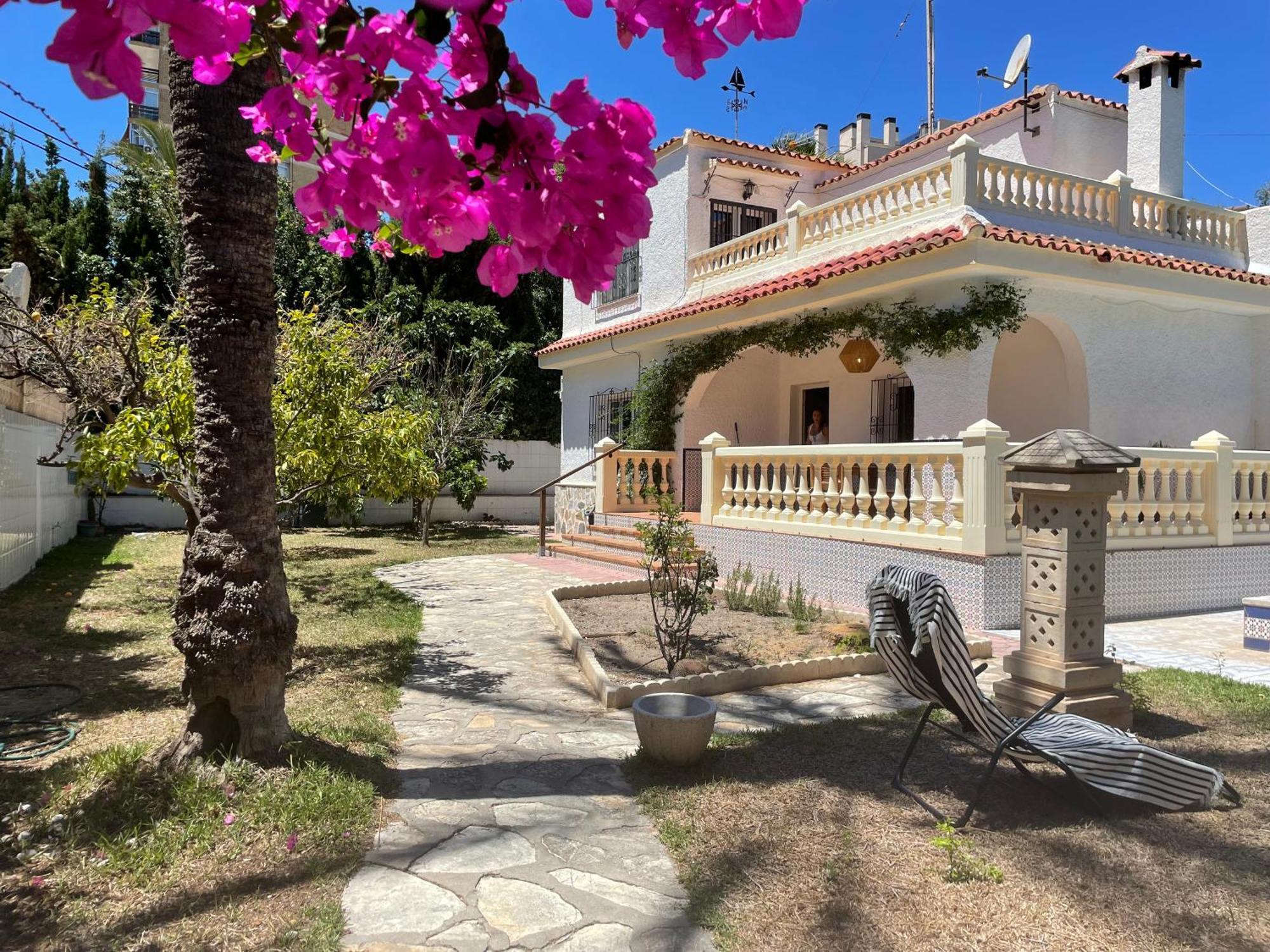 Villa Con Piscina A 5 Min A Pie De La Playa Y Pau5 El Campello Exterior photo